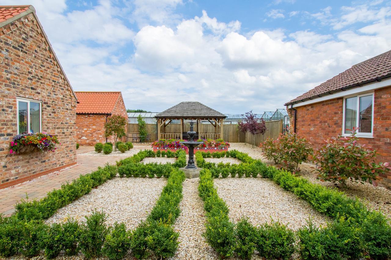 Meals Farm - Courtyard Room North Somercotes エクステリア 写真